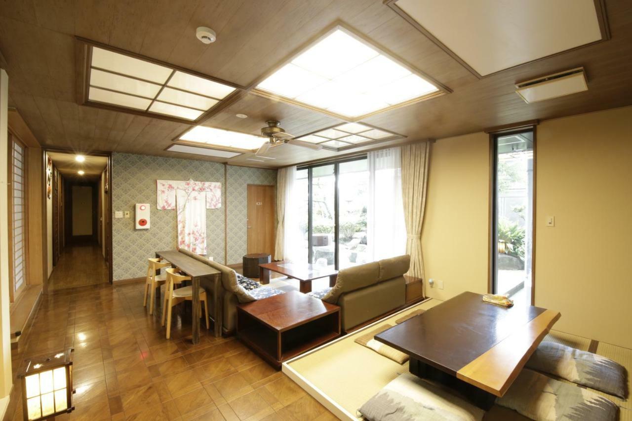 Guest House Hakozaki Garden فوكوكا المظهر الخارجي الصورة